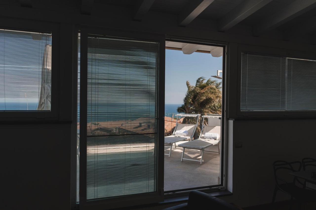 Sicilia'S Art Hotel & Spa 아찌트라자 외부 사진