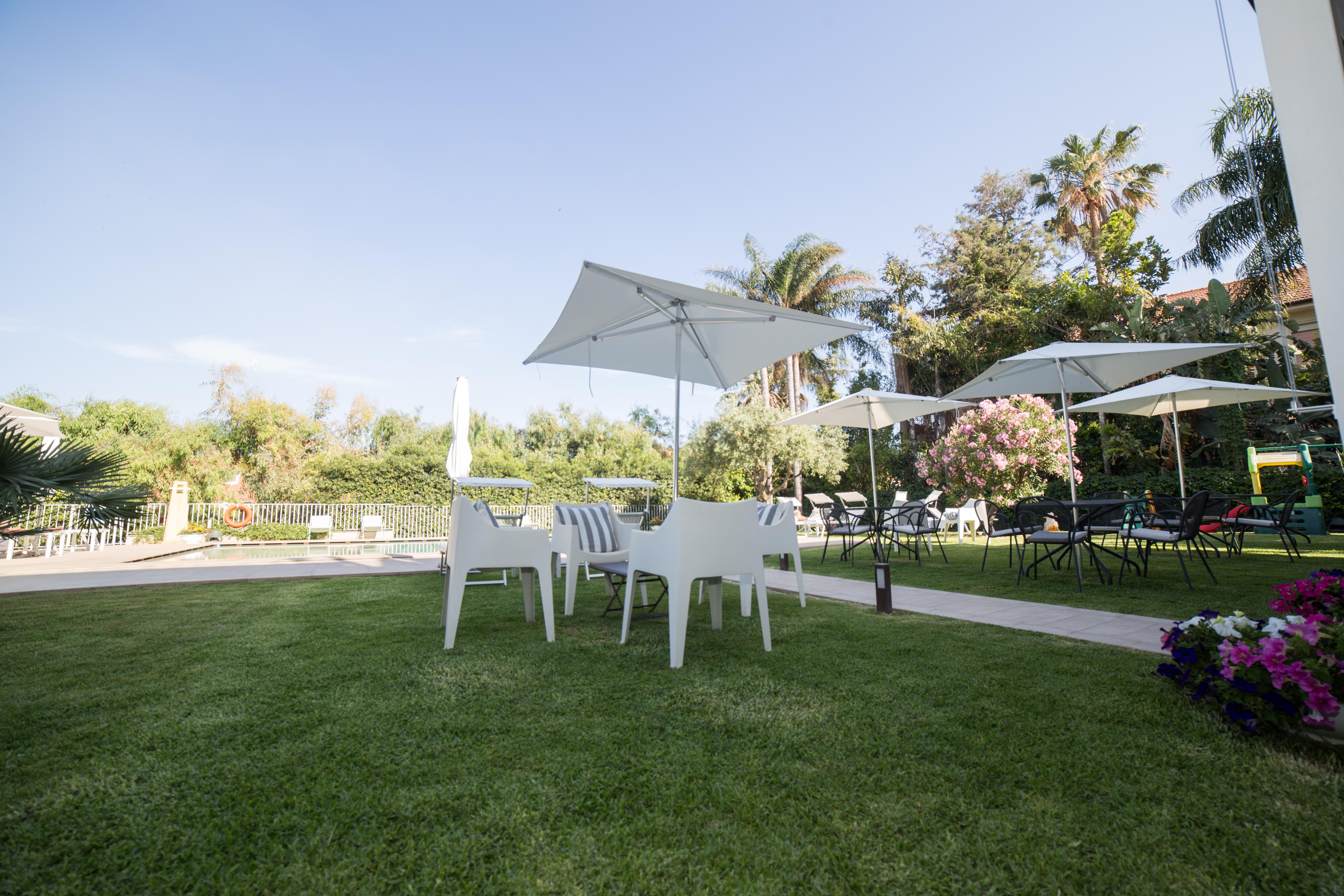Sicilia'S Art Hotel & Spa 아찌트라자 외부 사진
