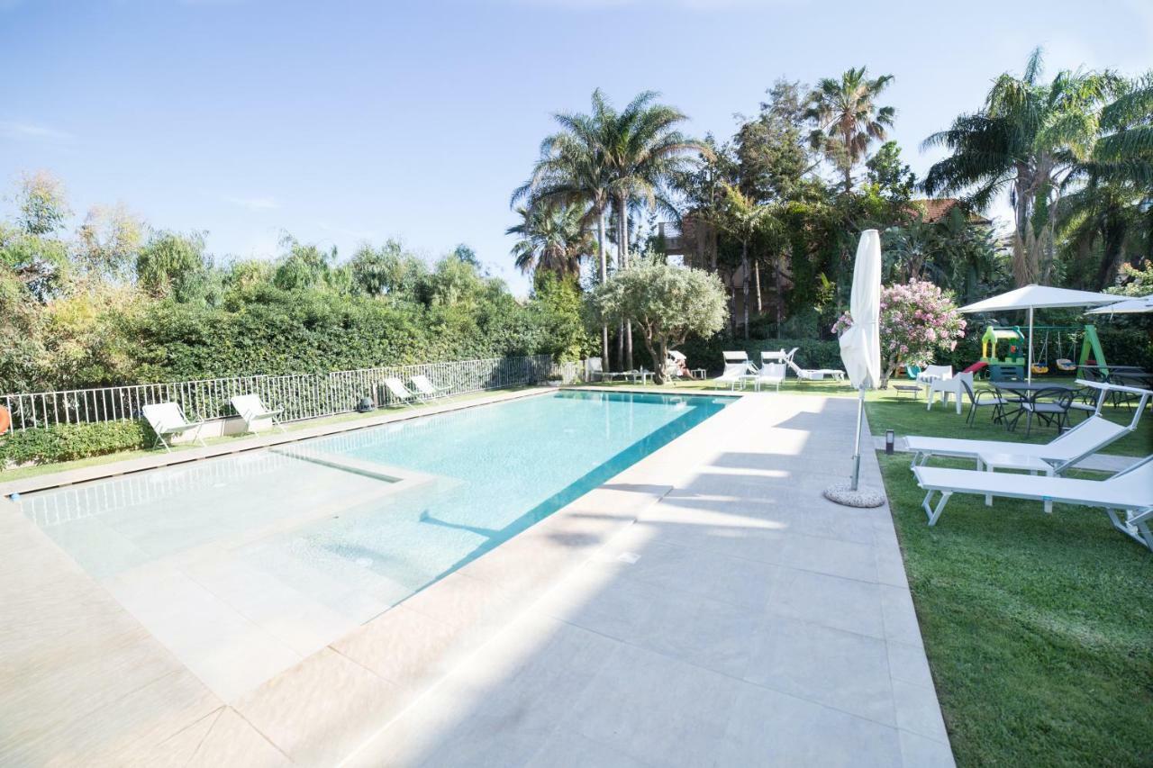 Sicilia'S Art Hotel & Spa 아찌트라자 외부 사진